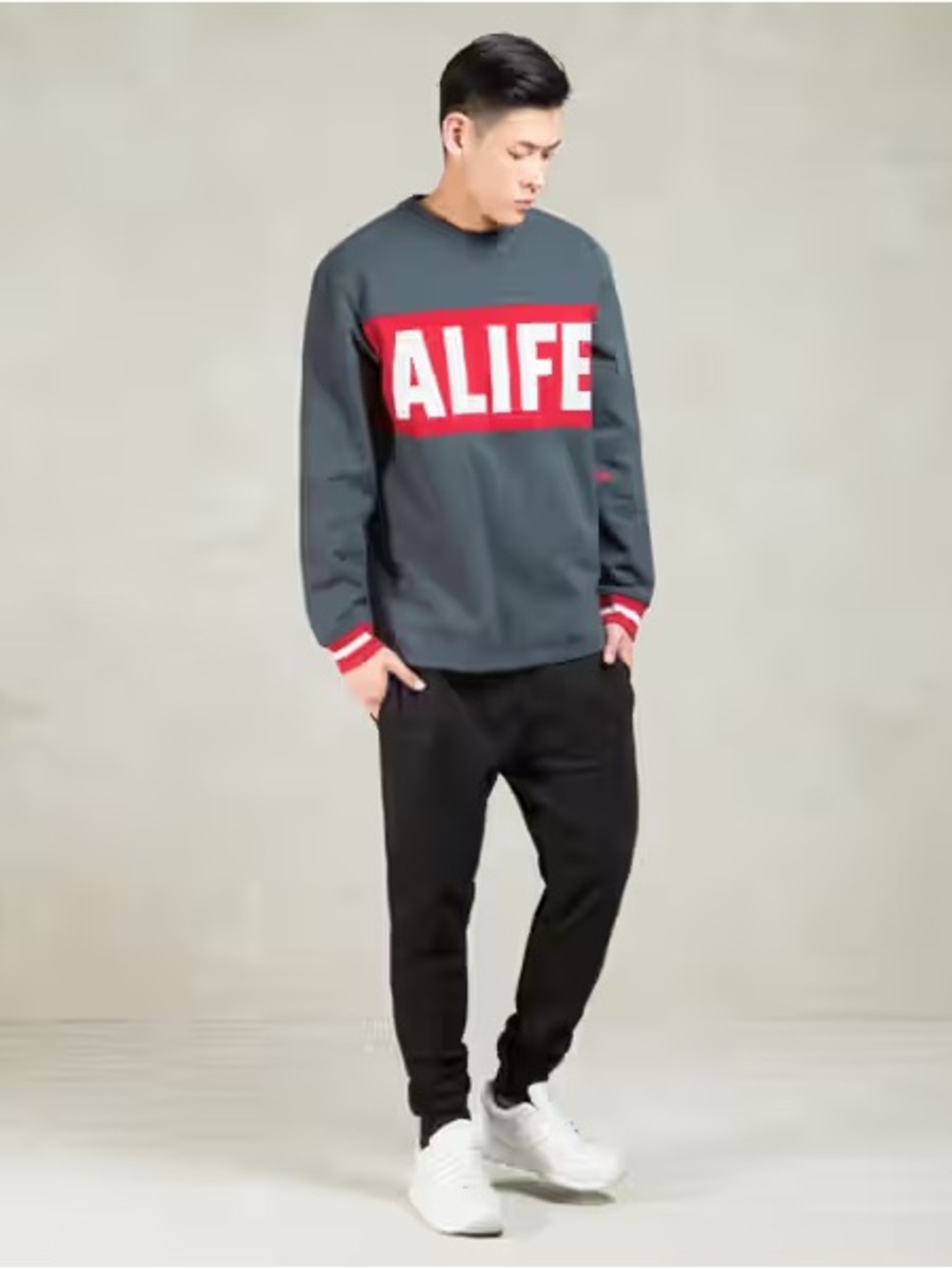 Alife Men's XL Crewneck Sweatshirt Blue/Red Spellout Long-sleeve Streetwear